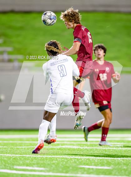 Thumbnail 2 in Grand Oaks vs Cypress Woods (UIL6A Region 2 Area playoff) photogallery.