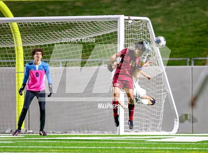 Thumbnail 1 in Grand Oaks vs Cypress Woods (UIL6A Region 2 Area playoff) photogallery.