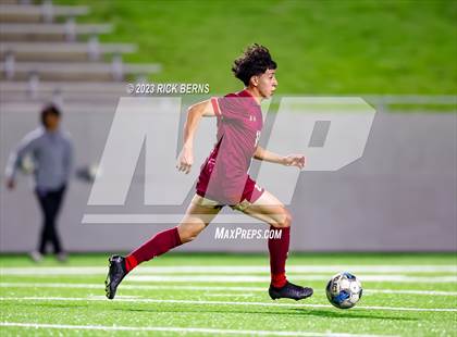 Thumbnail 3 in Grand Oaks vs Cypress Woods (UIL6A Region 2 Area playoff) photogallery.