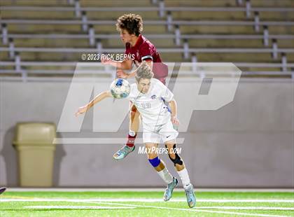 Thumbnail 3 in Grand Oaks vs Cypress Woods (UIL6A Region 2 Area playoff) photogallery.
