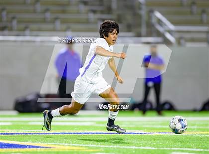 Thumbnail 2 in Grand Oaks vs Cypress Woods (UIL6A Region 2 Area playoff) photogallery.