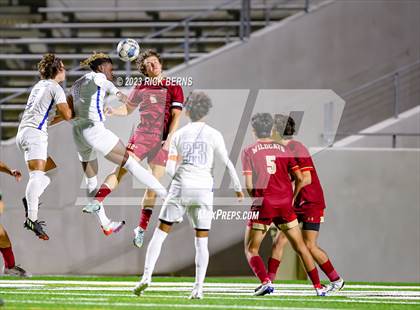 Thumbnail 3 in Grand Oaks vs Cypress Woods (UIL6A Region 2 Area playoff) photogallery.