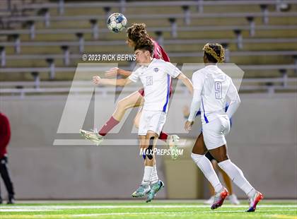 Thumbnail 3 in Grand Oaks vs Cypress Woods (UIL6A Region 2 Area playoff) photogallery.