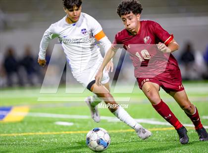 Thumbnail 1 in Grand Oaks vs Cypress Woods (UIL6A Region 2 Area playoff) photogallery.