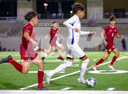 Thumbnail 1 in Grand Oaks vs Cypress Woods (UIL6A Region 2 Area playoff) photogallery.