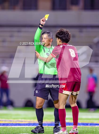 Thumbnail 2 in Grand Oaks vs Cypress Woods (UIL6A Region 2 Area playoff) photogallery.