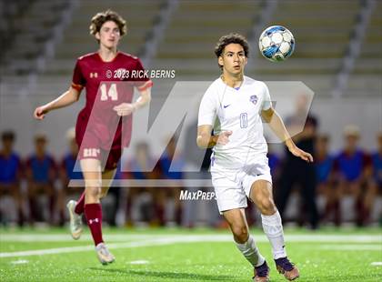 Thumbnail 1 in Grand Oaks vs Cypress Woods (UIL6A Region 2 Area playoff) photogallery.