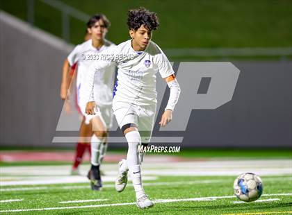 Thumbnail 3 in Grand Oaks vs Cypress Woods (UIL6A Region 2 Area playoff) photogallery.