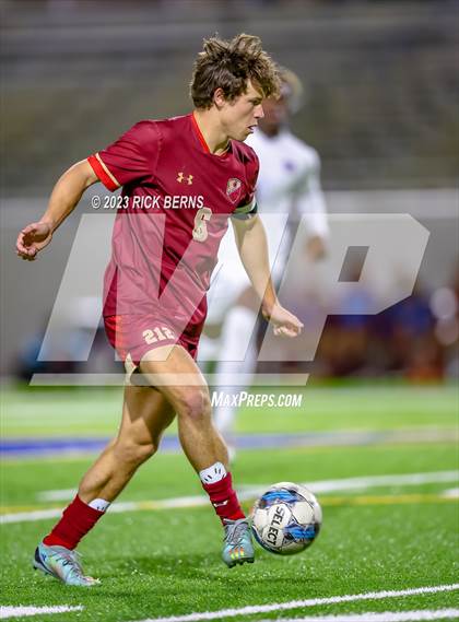Thumbnail 3 in Grand Oaks vs Cypress Woods (UIL6A Region 2 Area playoff) photogallery.