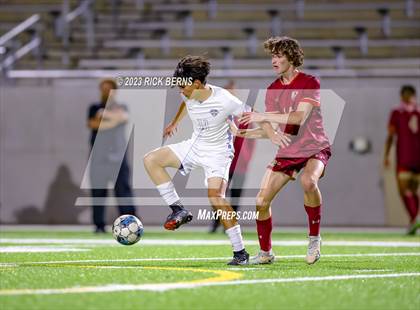 Thumbnail 2 in Grand Oaks vs Cypress Woods (UIL6A Region 2 Area playoff) photogallery.