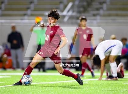 Thumbnail 1 in Grand Oaks vs Cypress Woods (UIL6A Region 2 Area playoff) photogallery.