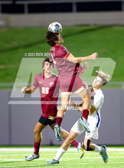 Thumbnail 3 in Grand Oaks vs Cypress Woods (UIL6A Region 2 Area playoff) photogallery.