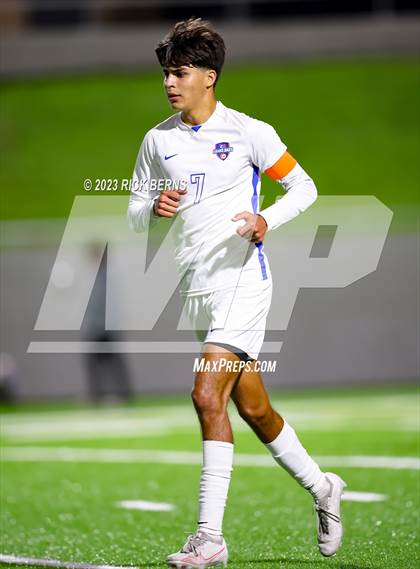 Thumbnail 1 in Grand Oaks vs Cypress Woods (UIL6A Region 2 Area playoff) photogallery.