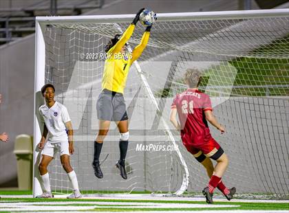 Thumbnail 1 in Grand Oaks vs Cypress Woods (UIL6A Region 2 Area playoff) photogallery.