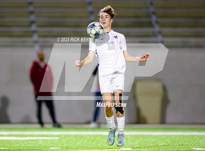 Thumbnail 3 in Grand Oaks vs Cypress Woods (UIL6A Region 2 Area playoff) photogallery.