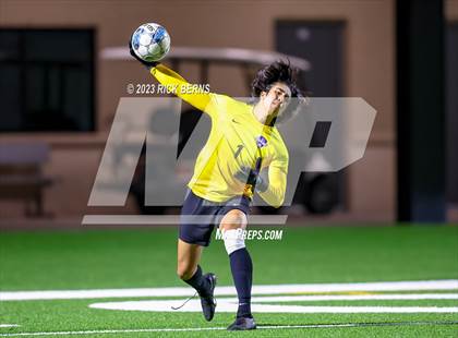 Thumbnail 3 in Grand Oaks vs Cypress Woods (UIL6A Region 2 Area playoff) photogallery.