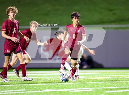 Thumbnail 2 in Grand Oaks vs Cypress Woods (UIL6A Region 2 Area playoff) photogallery.