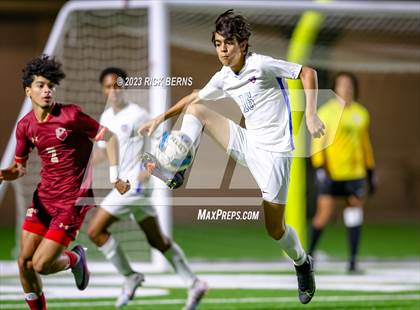 Thumbnail 3 in Grand Oaks vs Cypress Woods (UIL6A Region 2 Area playoff) photogallery.