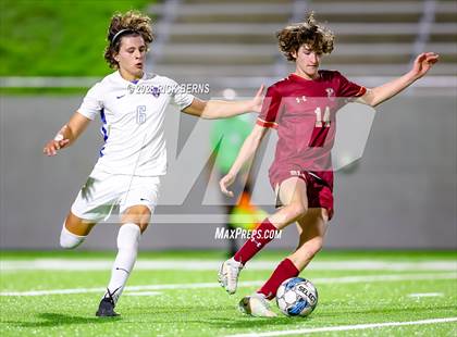 Thumbnail 3 in Grand Oaks vs Cypress Woods (UIL6A Region 2 Area playoff) photogallery.
