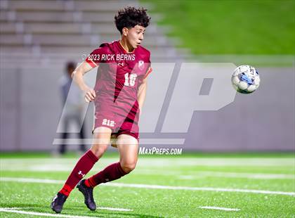 Thumbnail 2 in Grand Oaks vs Cypress Woods (UIL6A Region 2 Area playoff) photogallery.