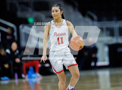 Thumbnail 2 in Omaha Central vs. Millard South (Metro Tournament Final) photogallery.
