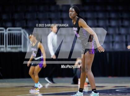 Thumbnail 2 in Omaha Central vs. Millard South (Metro Tournament Final) photogallery.