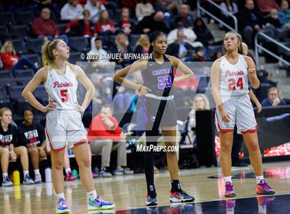 Thumbnail 1 in Omaha Central vs. Millard South (Metro Tournament Final) photogallery.