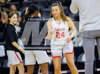 Thumbnail 2 in Omaha Central vs. Millard South (Metro Tournament Final) photogallery.