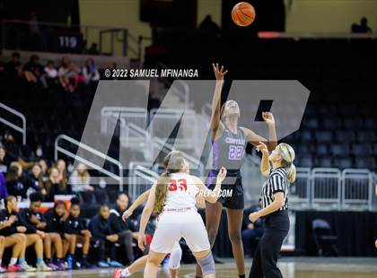 Thumbnail 2 in Omaha Central vs. Millard South (Metro Tournament Final) photogallery.