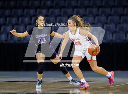 Thumbnail 2 in Omaha Central vs. Millard South (Metro Tournament Final) photogallery.