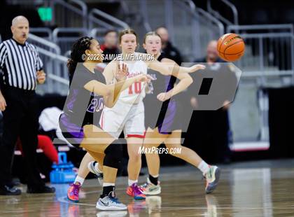 Thumbnail 3 in Omaha Central vs. Millard South (Metro Tournament Final) photogallery.