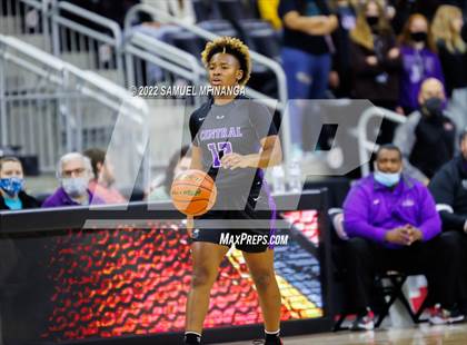 Thumbnail 3 in Omaha Central vs. Millard South (Metro Tournament Final) photogallery.