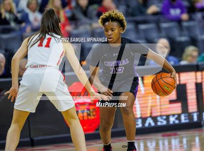 Thumbnail 1 in Omaha Central vs. Millard South (Metro Tournament Final) photogallery.