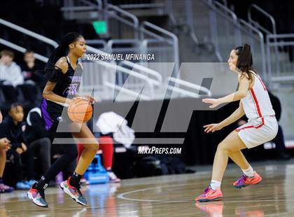 Thumbnail 2 in Omaha Central vs. Millard South (Metro Tournament Final) photogallery.
