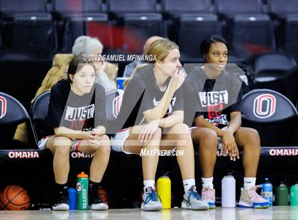 Thumbnail 2 in Omaha Central vs. Millard South (Metro Tournament Final) photogallery.