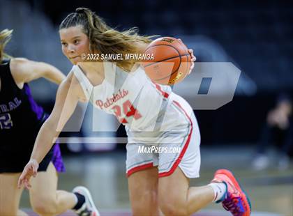 Thumbnail 2 in Omaha Central vs. Millard South (Metro Tournament Final) photogallery.