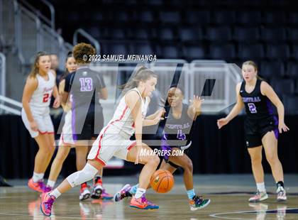 Thumbnail 1 in Omaha Central vs. Millard South (Metro Tournament Final) photogallery.
