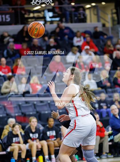 Thumbnail 1 in Omaha Central vs. Millard South (Metro Tournament Final) photogallery.