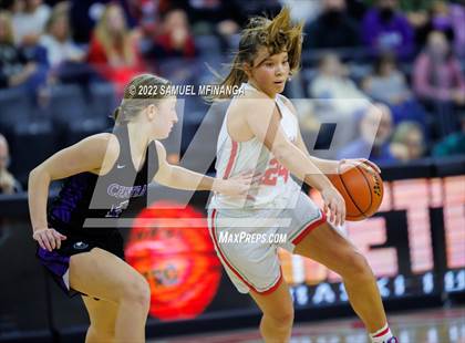 Thumbnail 2 in Omaha Central vs. Millard South (Metro Tournament Final) photogallery.