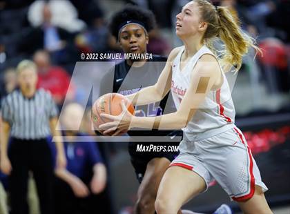 Thumbnail 3 in Omaha Central vs. Millard South (Metro Tournament Final) photogallery.