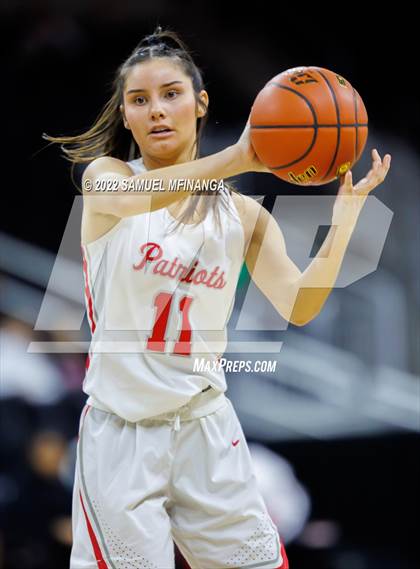 Thumbnail 3 in Omaha Central vs. Millard South (Metro Tournament Final) photogallery.