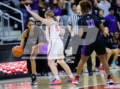 Thumbnail 3 in Omaha Central vs. Millard South (Metro Tournament Final) photogallery.