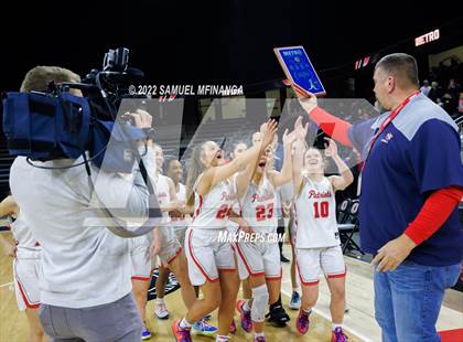 Thumbnail 2 in Omaha Central vs. Millard South (Metro Tournament Final) photogallery.