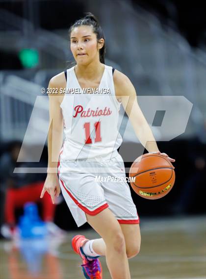 Thumbnail 1 in Omaha Central vs. Millard South (Metro Tournament Final) photogallery.
