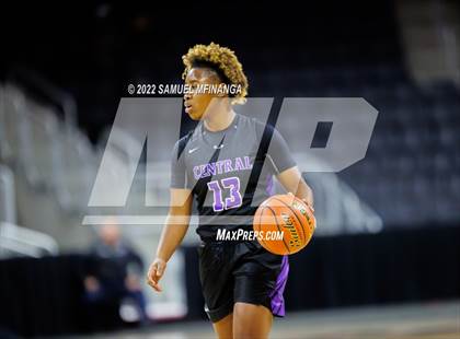 Thumbnail 3 in Omaha Central vs. Millard South (Metro Tournament Final) photogallery.