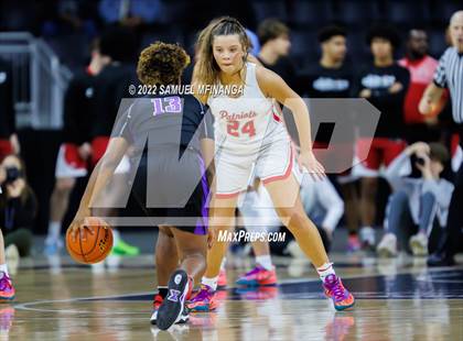 Thumbnail 3 in Omaha Central vs. Millard South (Metro Tournament Final) photogallery.