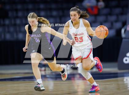 Thumbnail 2 in Omaha Central vs. Millard South (Metro Tournament Final) photogallery.
