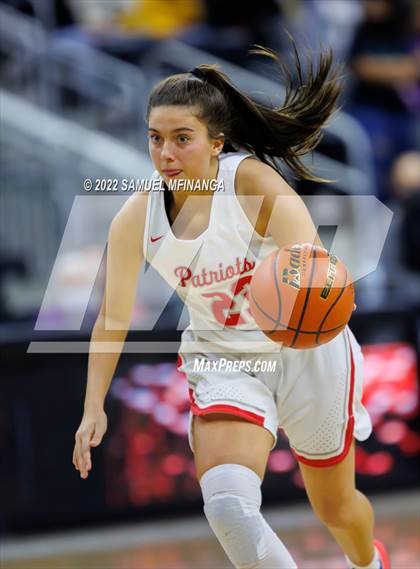 Thumbnail 2 in Omaha Central vs. Millard South (Metro Tournament Final) photogallery.