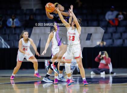 Thumbnail 3 in Omaha Central vs. Millard South (Metro Tournament Final) photogallery.