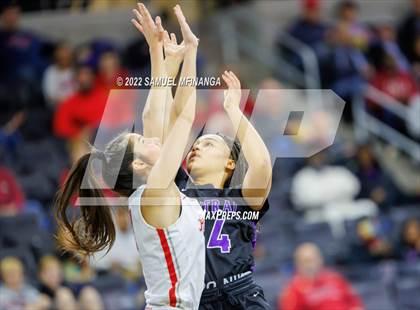 Thumbnail 2 in Omaha Central vs. Millard South (Metro Tournament Final) photogallery.